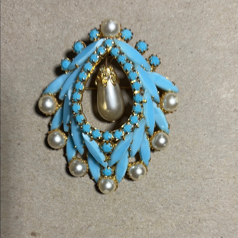 Vintage Blue and Gold Brooch with Pearl Accents